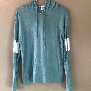 Victoria’s Secret PINK hooded long sleeve shirt